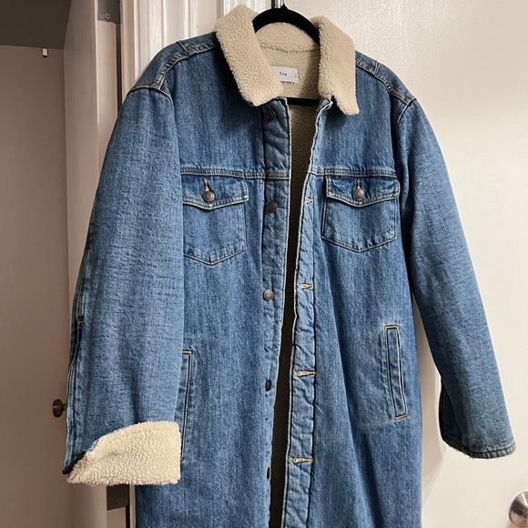 Aritzia - Denim Forum The '90s Ali Sherpa Coat - Picture 3 of 4